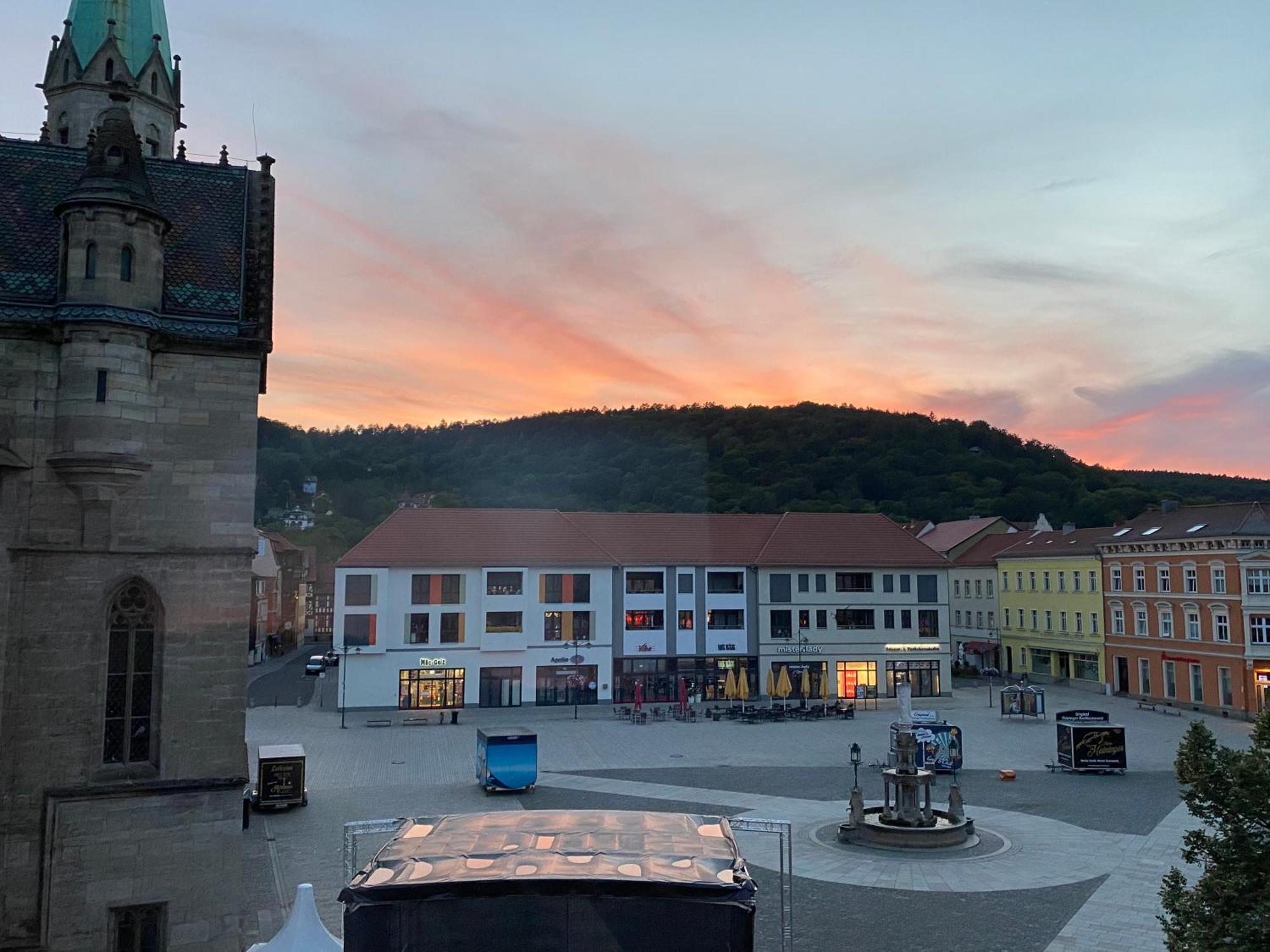 Apartment Altstadt-Panorama ไมนิงเงิน ภายนอก รูปภาพ