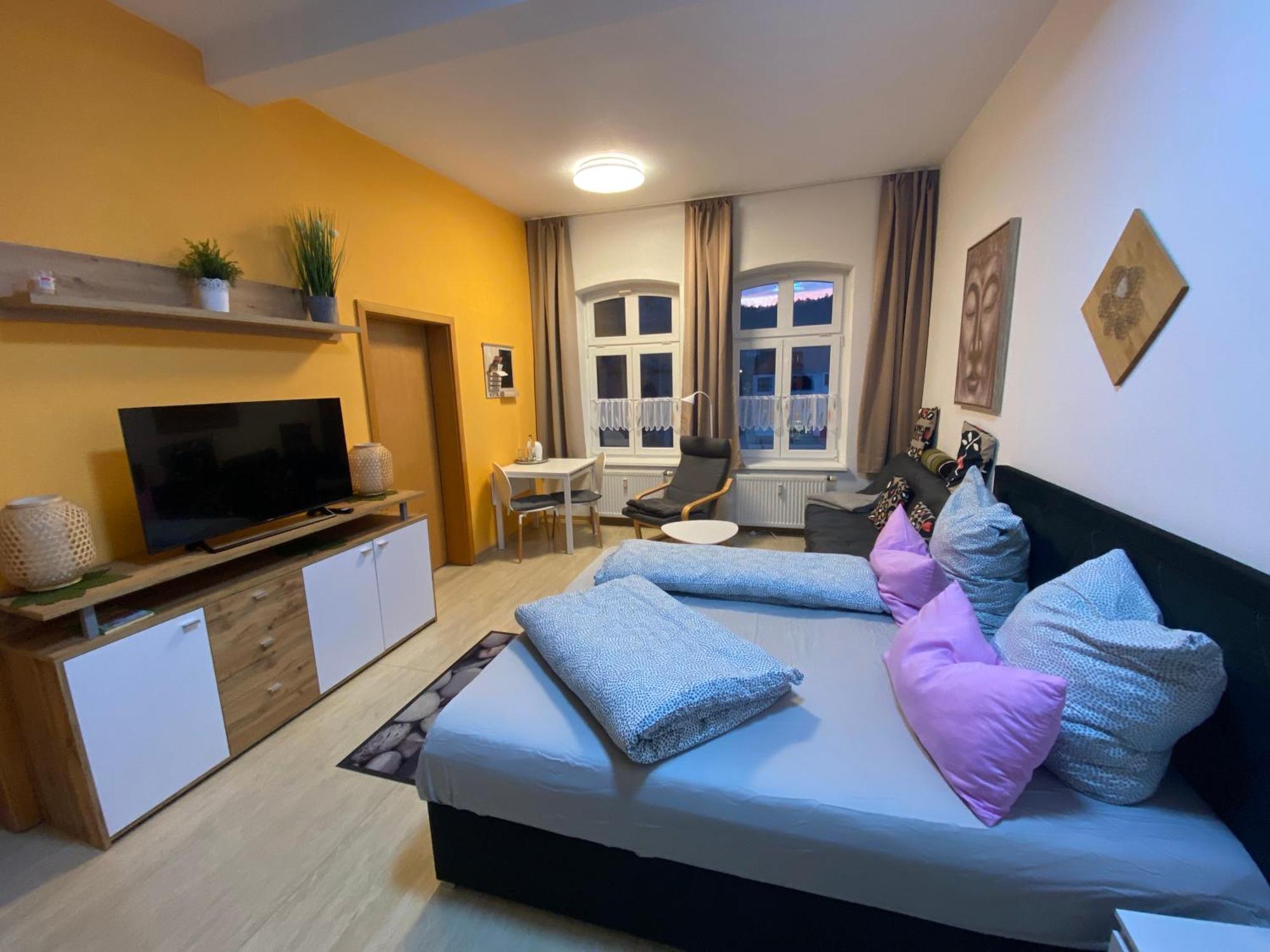 Apartment Altstadt-Panorama ไมนิงเงิน ภายนอก รูปภาพ